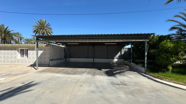 Resale - Villa -
Elche - Valverde