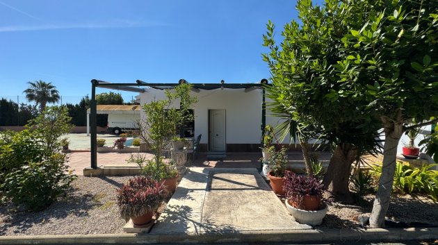 Resale - Villa -
Elche - Valverde