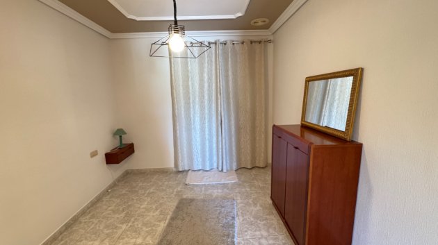 Resale - Villa -
Elche - Valverde