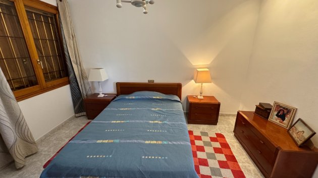 Resale - Villa -
Elche - Valverde