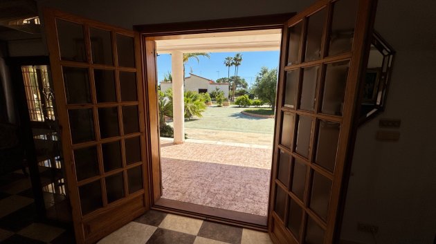 Resale - Villa -
Elche - Valverde