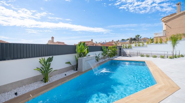 Resale - Villa -
Ciudad Quesada - La Marquesa Golf