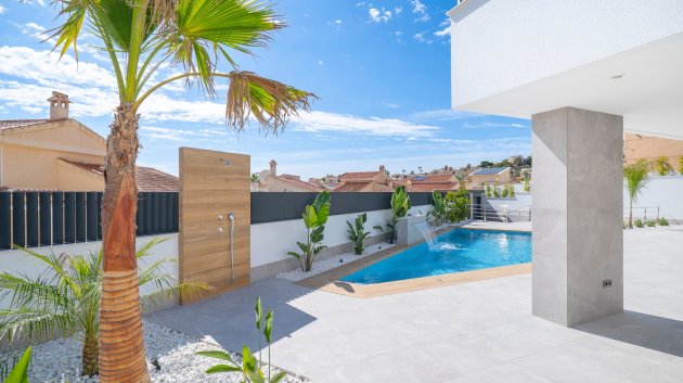 Resale - Villa -
Ciudad Quesada - La Marquesa Golf