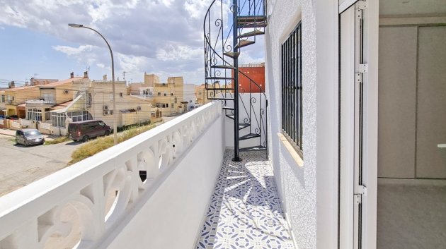 Resale - Townhouse -
San Fulgencio - La Marina