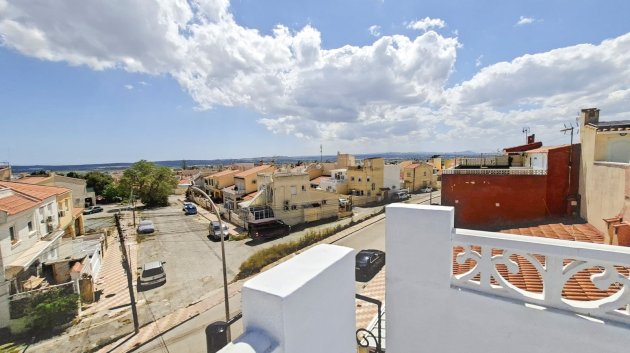 Resale - Townhouse -
San Fulgencio - La Marina