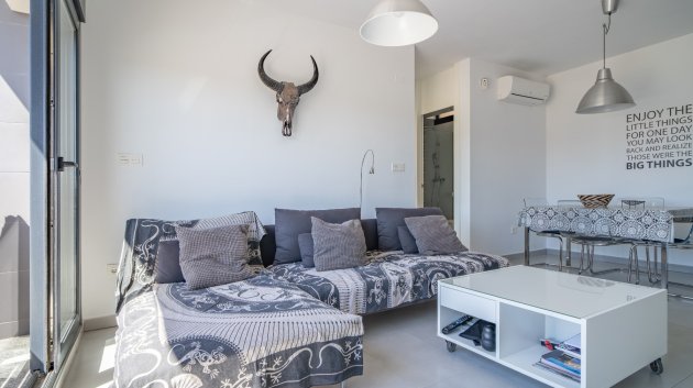 Resale - Townhouse -
Pilar de la Horadada - Mil Palmeras