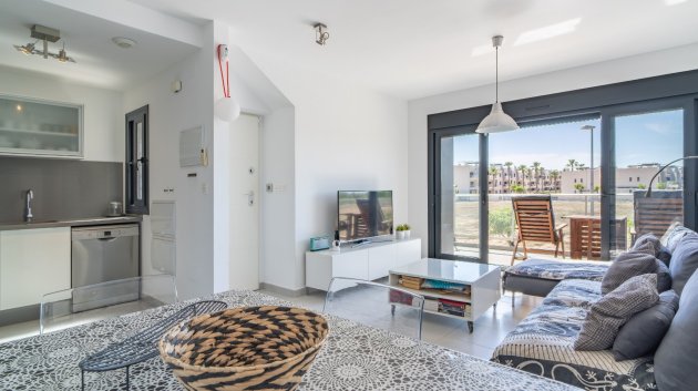 Resale - Townhouse -
Pilar de la Horadada - Mil Palmeras