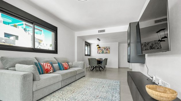 Resale - Apartments -
Orihuela Costa - Los Dolses