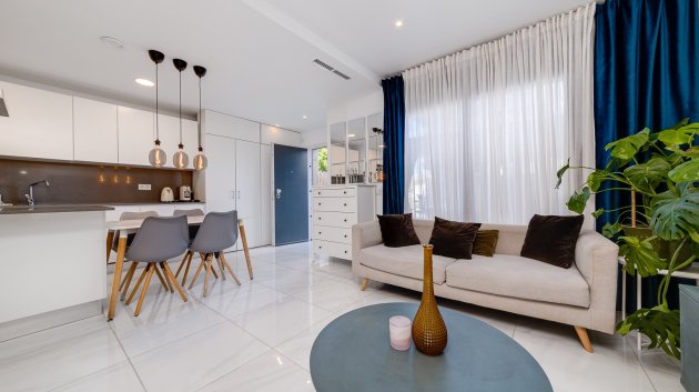 Resale - Townhouse -
Orihuela Costa - Las Filipinas