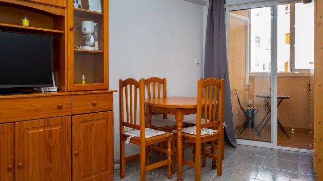 Resale - Apartments -
Torrevieja - Playa Los Locos