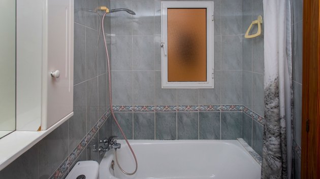 Resale - Apartments -
Torrevieja - Playa Los Locos