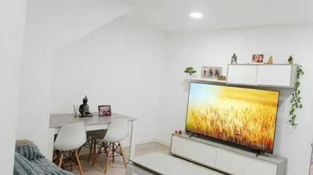 Resale - Townhouse -
Elda