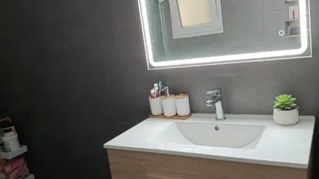Resale - Townhouse -
Elda
