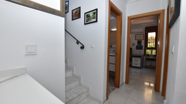 Resale - Villa -
Algorfa - La finca Golf