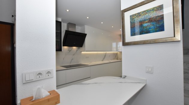 Resale - Villa -
Algorfa - La finca Golf