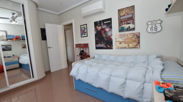 Resale - Villa -
Orihuela Costa - Los Dolses
