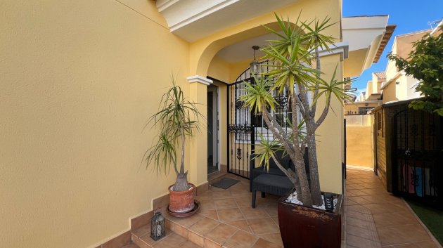 Resale - Villa -
Orihuela Costa - Los Dolses