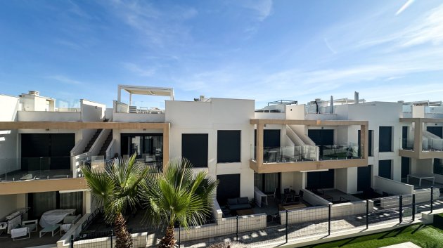 Resale - Apartments -
Orihuela Costa - Villamartín