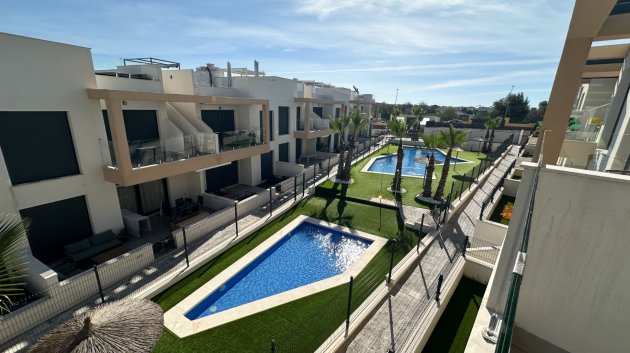 Resale - Apartments -
Orihuela Costa - Villamartín