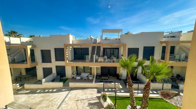 Resale - Apartments -
Orihuela Costa - Villamartín
