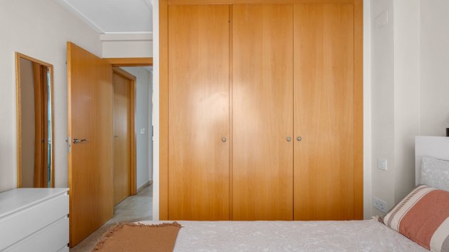 Resale - Apartments -
Alicante - Carolinas Bajas