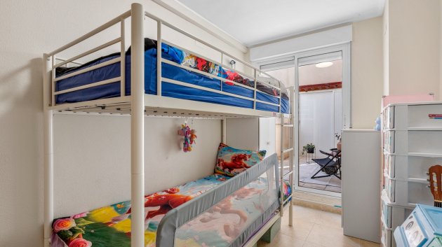 Resale - Apartments -
Alicante - Carolinas Bajas