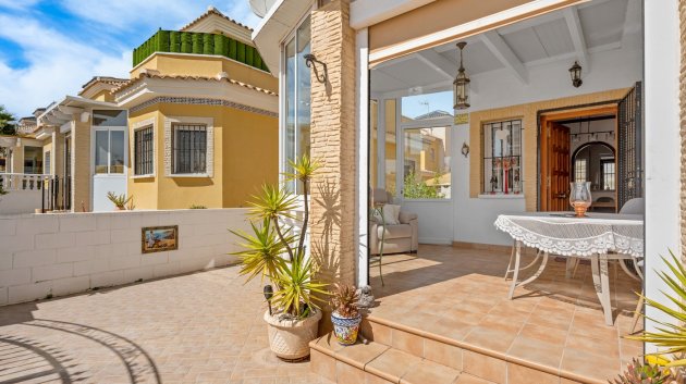 Resale - Villa -
Algorfa - Lo Crispin