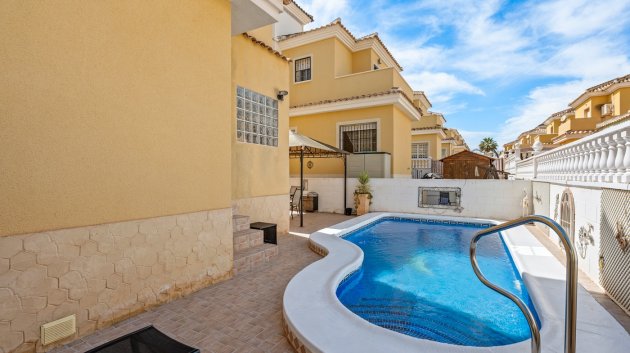 Resale - Villa -
Algorfa - Lo Crispin