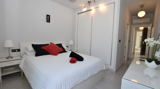 Resale - Apartments -
Algorfa - La finca Golf