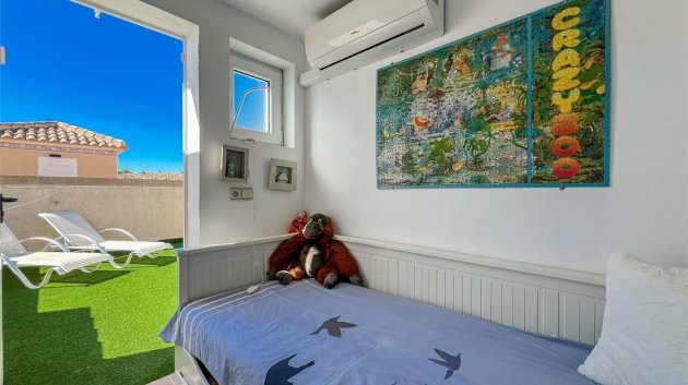 Resale - Townhouse -
Orihuela Costa - Villamartín