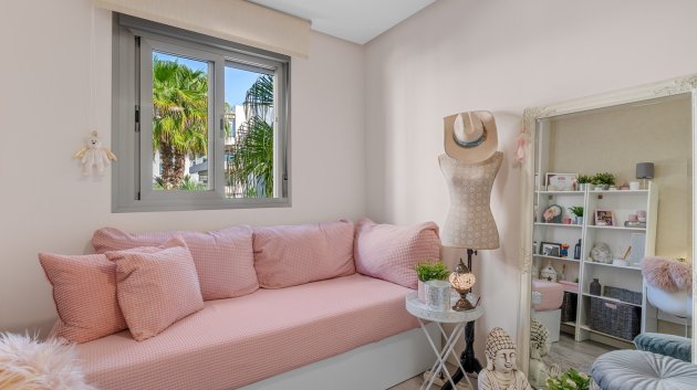 Resale - Apartments -
Orihuela Costa - Los Dolses