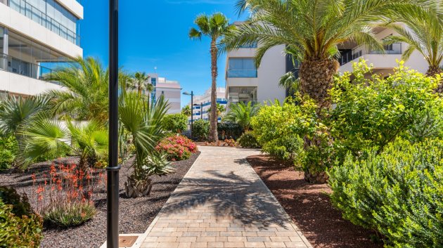Resale - Apartments -
Orihuela Costa - Los Dolses