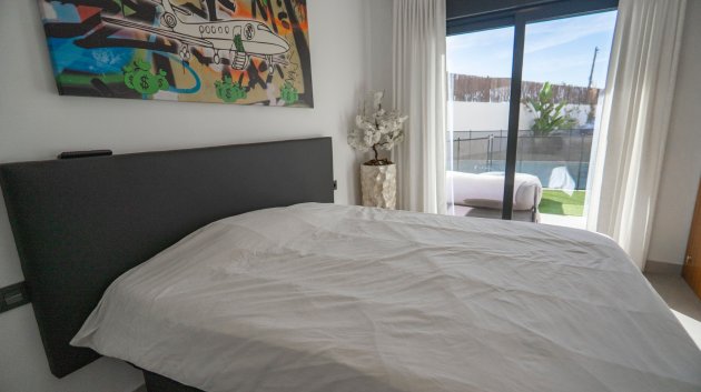 Resale - Villa -
Ciudad Quesada - town
