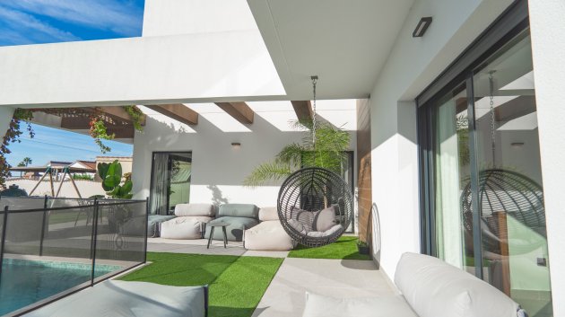 Resale - Villa -
Ciudad Quesada - town