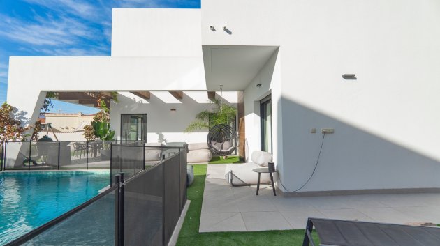 Resale - Villa -
Ciudad Quesada - town