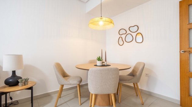 Resale - Apartments -
Torrevieja - Playa del Cura