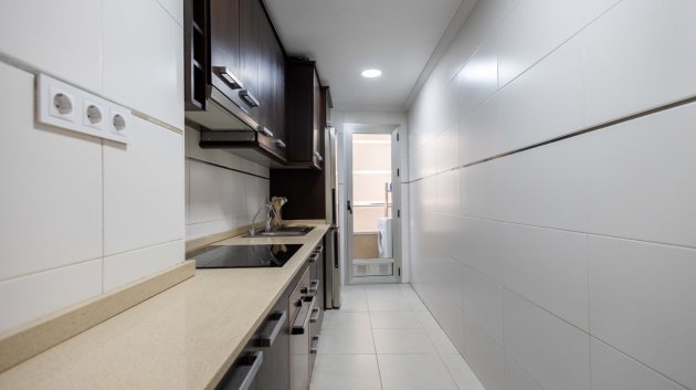 Resale - Apartments -
Torrevieja - Playa del Cura