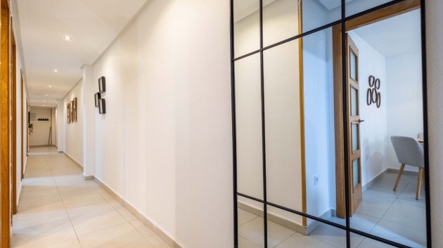 Resale - Apartments -
Torrevieja - Playa del Cura