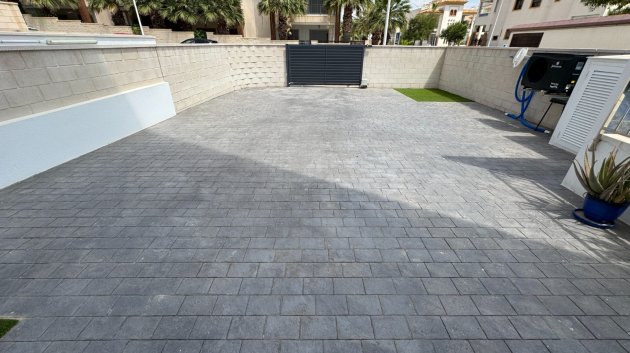 Resale - Apartments -
Guardamar del Segura - Los Secanos