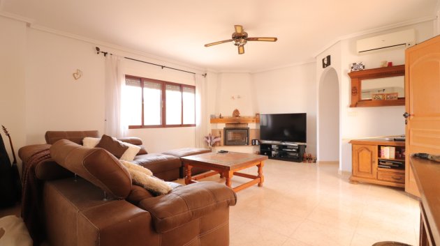 Resale - Villa -
Formentera del Segura - Fincas de La Vega