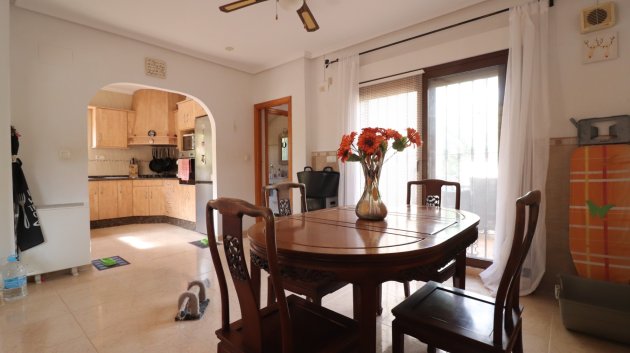 Resale - Villa -
Formentera del Segura - Fincas de La Vega