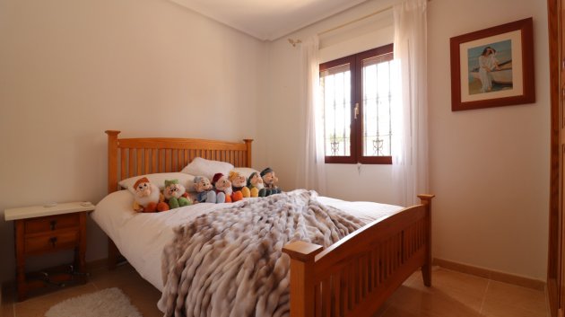 Resale - Villa -
Formentera del Segura - Fincas de La Vega