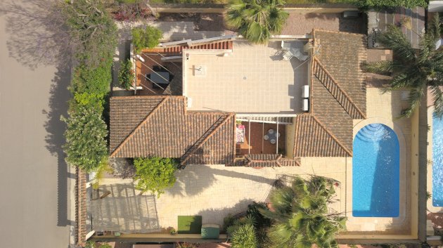 Resale - Villa -
Formentera del Segura - Fincas de La Vega