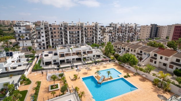Resale - Apartments -
Pilar de la Horadada - Mil Palmeras
