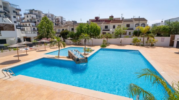 Resale - Apartments -
Pilar de la Horadada - Mil Palmeras
