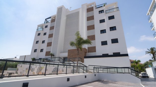 Resale - Apartments -
Pilar de la Horadada - Mil Palmeras