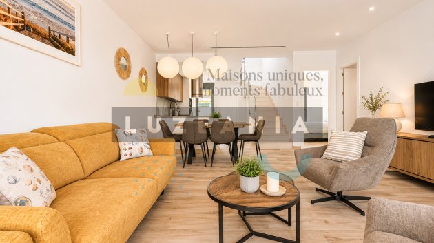 Resale - Villa -
Guardamar del Segura - El Moncayo