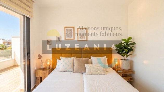 Resale - Villa -
Guardamar del Segura - El Moncayo