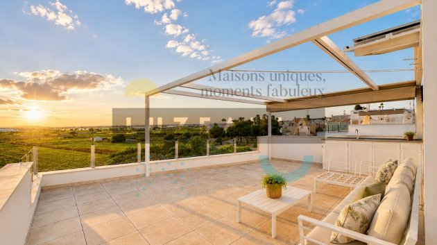 Resale - Villa -
Guardamar del Segura - El Moncayo