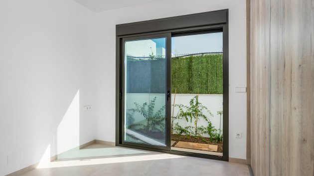 Obra nueva - Chalets -
Los Alcazares - Los Alcázares